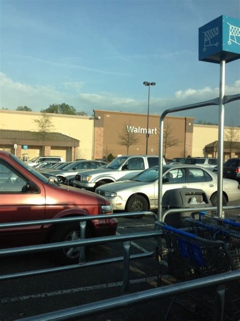 Walmart in williamsburg va - Walmart Williamsburg, VA. Fuel Station. Walmart Williamsburg, VA 1 week ago Be among the first 25 applicants See who Walmart has hired for this role No longer accepting applications. Report this ...